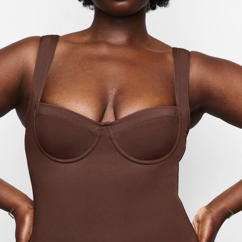 Skims Signature Swim Underwire Shaping One Piece - Picture 1 of 4